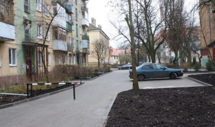 В Калининграде близится к окончанию реализация годового плана благоустройства дворов