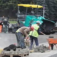 Депутаты горсовета контролируют ремонт тротуаров в Калининграде