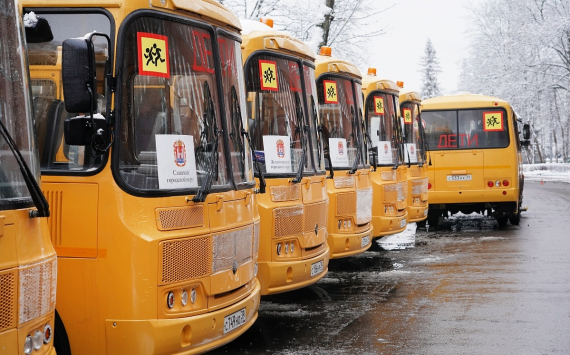 В школьных автопарках Калиниградской области появились 16 новых автобусов