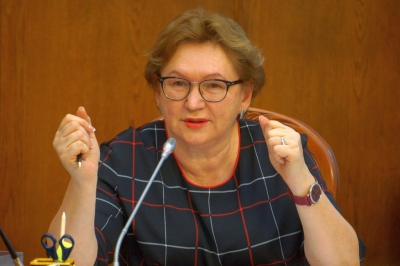 СЕРАЯ Елена Борисовна